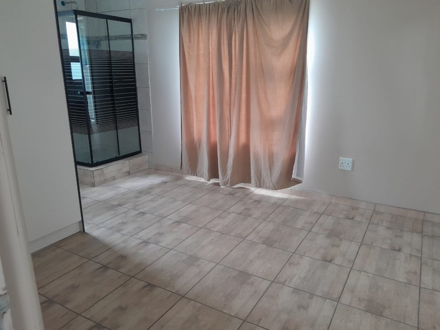 3 Bedroom Property for Sale in Geelhoutpark North West